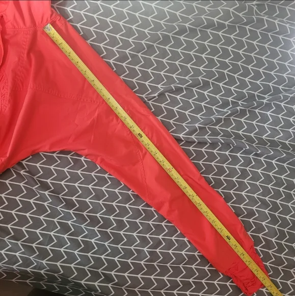 Lululemon jacket,Hooded Spring/Fall Lined - Picture 5 of 13